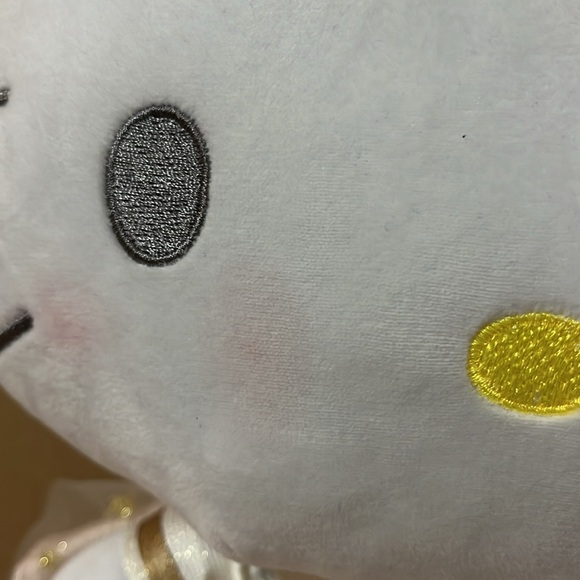 Sanrio Hello Kitty Plush Toy - Picture 2 of 9